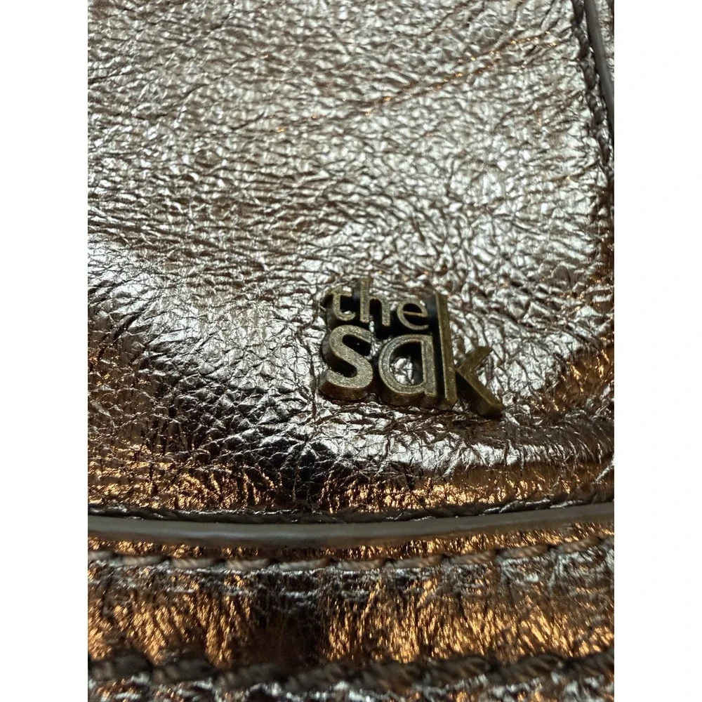 The Sak Metallic Pewter Leather Crossbody Bag Boho Charm Antiqued Brass Hardware